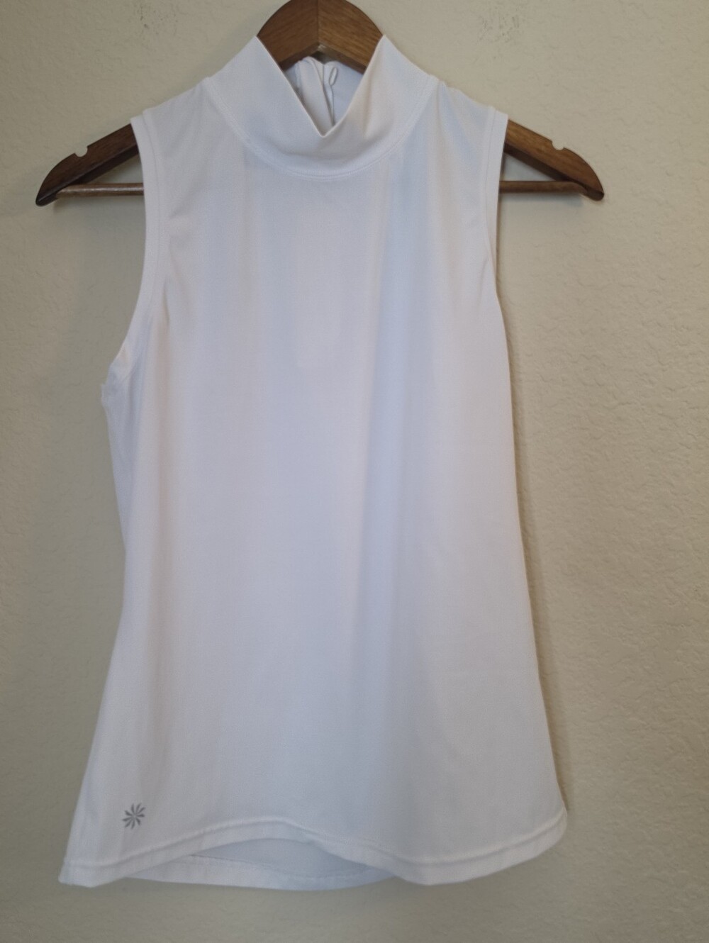 Athleta Mock‎ Neck Top Womens Small White Rear Zip Minimalist Activewear